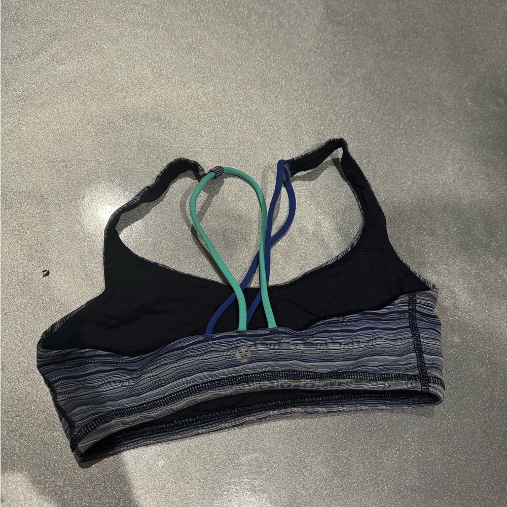 Lulu lemon sports bra